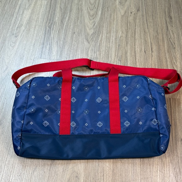Stylish Navy and Red Unisex Duffel Bag - Picture 8 of 13